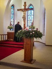 Christusgemeinde Kirchdorf - Altar